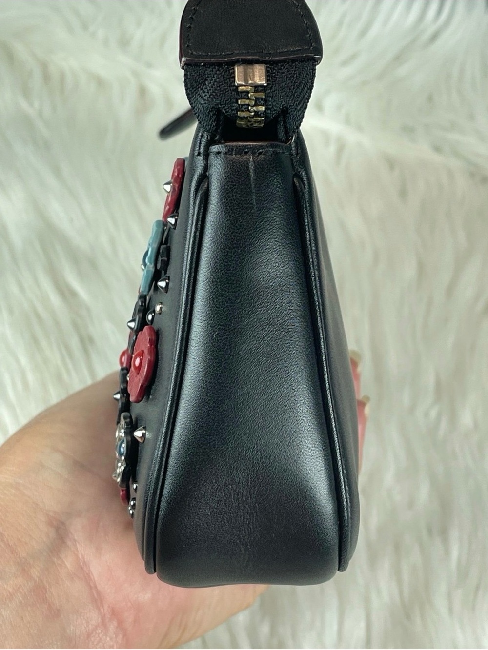 Coach Nolita 19 w/ tea roses and snakeskin detail - Picture 6 of 11